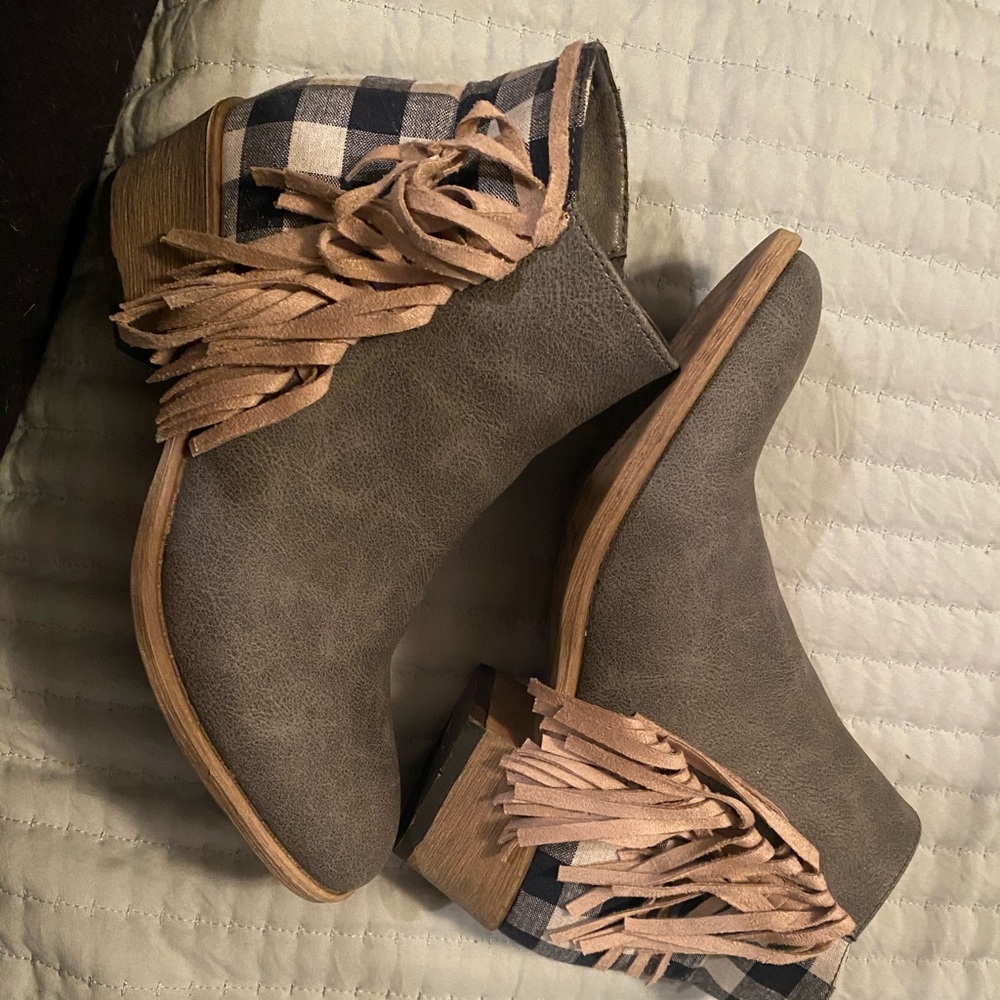Boots
